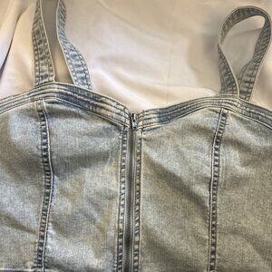 Wild Fable denim front Zipper adjustable strap Stretch cropped tank top size M